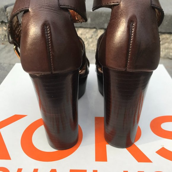 MICHAEL KORS VICTORIA STYLE BROWN PLATFORM WEDGE SANDAL SIZE 5 - Picture 9 of 10